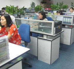 广州银帆礼品公司办公环境——员工办公区